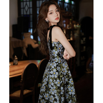 Small dinner dress high-end luxury banquet dress French Hepburn style can wear