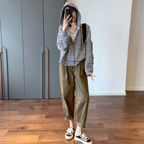 2022 Early spring new womens fashion port Wind retro chic minus-age streaks with caps and two suit pants