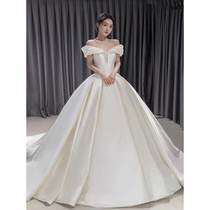 Shoulder satin wedding dress 2021 New Palace style main yarn simple retro French light wedding dress little man