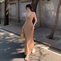 Light mature style fashionable sexy low-cut waist hollow Hollow Resort Beach suspender skirt female backless elegant dress