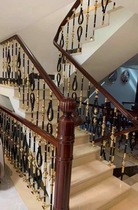 Meibu stairs Solid wood Morona railing main rod High-end stairs Quality stairs Villa supplier stairs