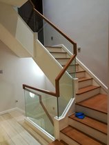 Jisheng JS-BL003 stair card slot Foundation wood veneer glass fence solid wood handrail duplex villa