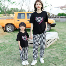 Fashion Nets Red Fried Street Chessboard Lattice pro-child clothing 2022 Spring Summer new pro-mother and female clothing Fitted High-end Foreign Air