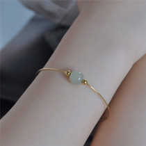 French advanced sense Hetian Jade transfer bead bracelet female Xia minority design sense light luxury bracelet simple very fine hand decoration