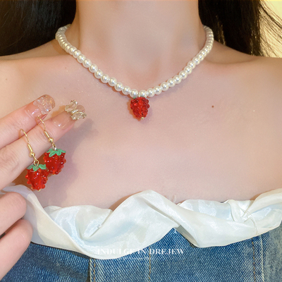 taobao agent Crystal, strawberry, pendant, high advanced sexy necklace, chain for key bag , accessory