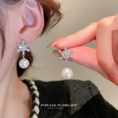 taobao agent Small design earrings, 2022 collection