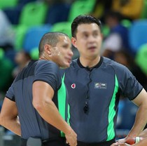New 202 Asian Championships World Championships Slim body referee uniform basketball referee jacket