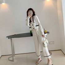 Autumn and winter new French vintage knitted sweater small fragrance fashion wear show high wide leg pants two-piece suit womens trend