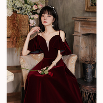 Wine red velvet toast bridal dress small man fugitive princess 2021 new wedding winter thin