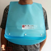 A special meal for the elderly to eat with a bib for the elderly a special meal for the elderly and a great number of anti-dirty water for the elderly