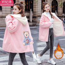 Pregnant women winter coat 2021 Korean version plus velvet padded sweater hooded warm cartoon lamb wool coat tide