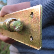 Iron warehouse special iron door lock buckle thickened and aggravated welding iron door bolt old wooden door lock buckle