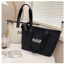 Black and white letters European and American fashion tote bag canvas square large capacity portable hand in hand mommy bag to work shopping bag
