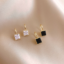 Fatal Gaze black and white diamond earrings female Korean temperament earrings small and exquisite simple earrings