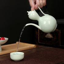 Half a catty of porcelain gourd small Hulk Chinese old-fashioned traditional court style wine dispenser Dehe retro wine cabinet ornaments