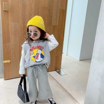 Girls Korean version of foreign style two-piece autumn new baby fake two-piece cartoon printing sweater childrens trousers suit