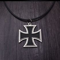 WWI World War II German Iron Cross insignia Deutsche German Knights Necklace One Second Class Prussian Order pendant