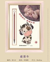 Fetal hair painting making mouse and cow baby portrait fetal hair painting baby souvenir fetal brush chapter falling door to shave fetal hair