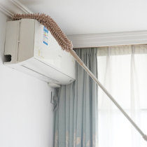 Roof cleaning artifact sweeps dust to wipe walls and roofs for the new year to clean high sanitary ceilings lengthened dust-absorbing duster