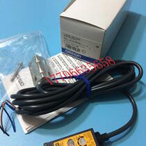 Omron E3S-DS10E4 Diffuse Photoelectric Proximity Switch Sensor