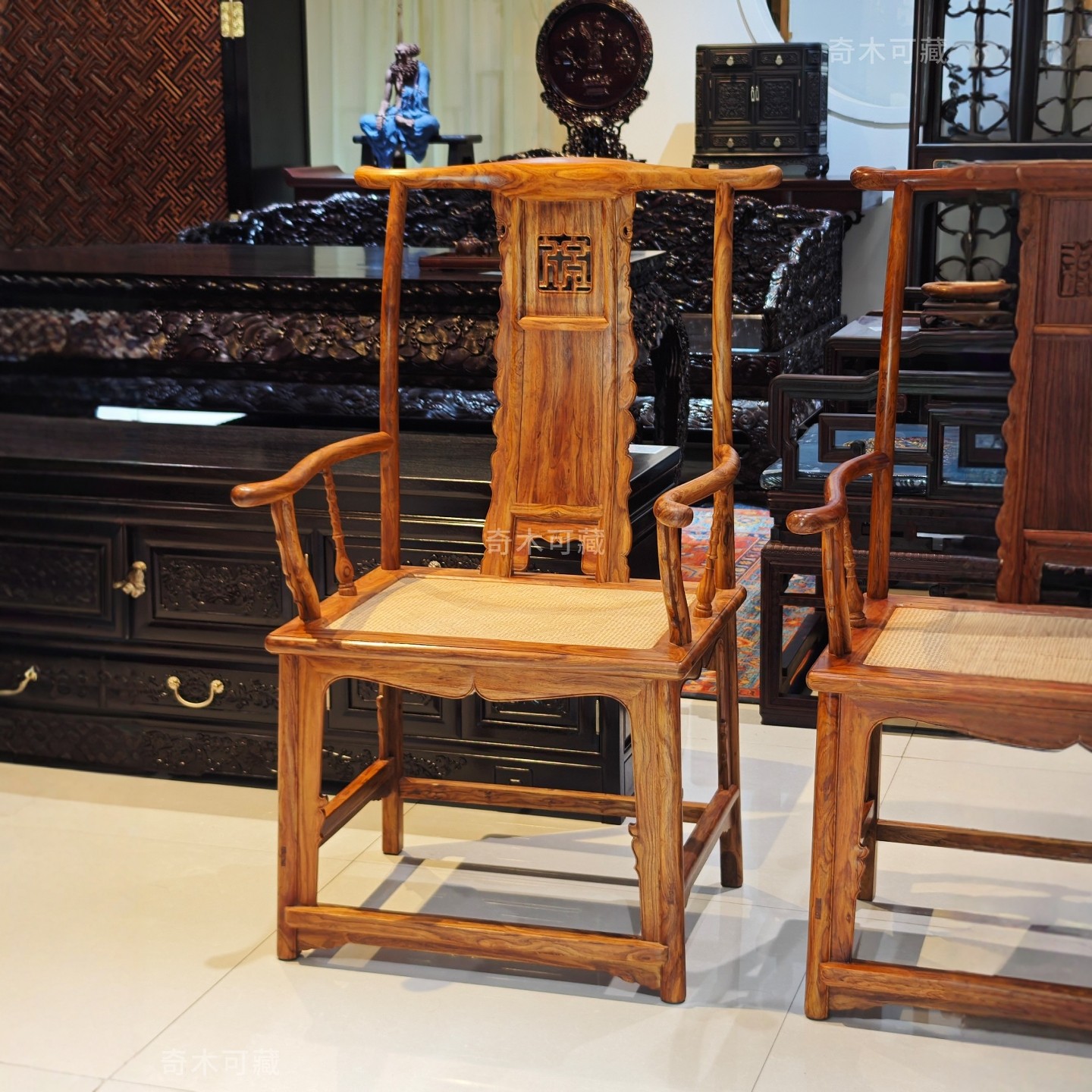 O1CN01lpuJuC2MfBvUMAFkI_!!