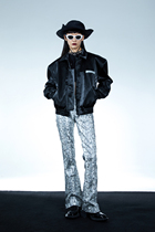 (ChaoWOO Exclusive) SFTTR 21 Metallic sensation Crocodile Snake Tattoo Cushion Shoulder short outline shaped male and female jacket jacket