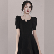  majewuyu high-end Hepburn style black small dress female summer new French retro first love waist dress
