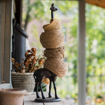 Han cast iron giraffe kitchen tissue rack garden hemp rope rack groceries Villa decoration ornaments table table top