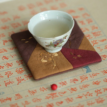 Big clumsy flower red like Rouge white like snow hand stitched Japanese coaster placemats