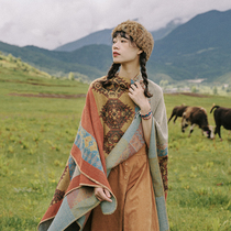 Ethnic wind cape autumn and winter tourism warm Tibet Yunnan imitation cashmere cloak with oversized cloak scarf female retro