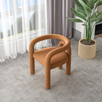 Modern light luxury design chair creative arc armrest pipe single-person sofa chair sample chair