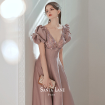Powder Deb) Late dress 2022 new toast to betrothed dress light extravagant and small crowdsourced high-end birthday can be worn