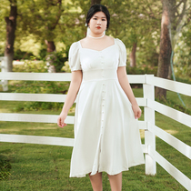 Light wedding dress French simple simple thin white dress temperament travel photo license registration 200kg large size fat mm