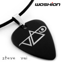  Woshion Watson Personality rock titanium steel metal guitar pick necklace Steve vai Steven Fan