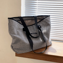 Mother out with baby handbag mommy bag large capacity sails cloth bag zipper Baoma Single shoulder bag satchel small crowdsourced
