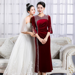 High end wedding mother dress 2021 new spring and autumn wedding wine red velvet cheongsam girl dress