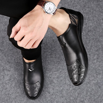 Tide brand 2021 new fashion leather shoes mens leather embossed Joker mens shoes British business mens casual shoes