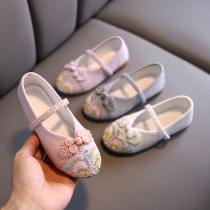 Hanfu shoes Childrens girls embroidered shoes womens ancient clothes handmade retro Hanfu cotton shoes Chinese style old Beijing cloth shoes