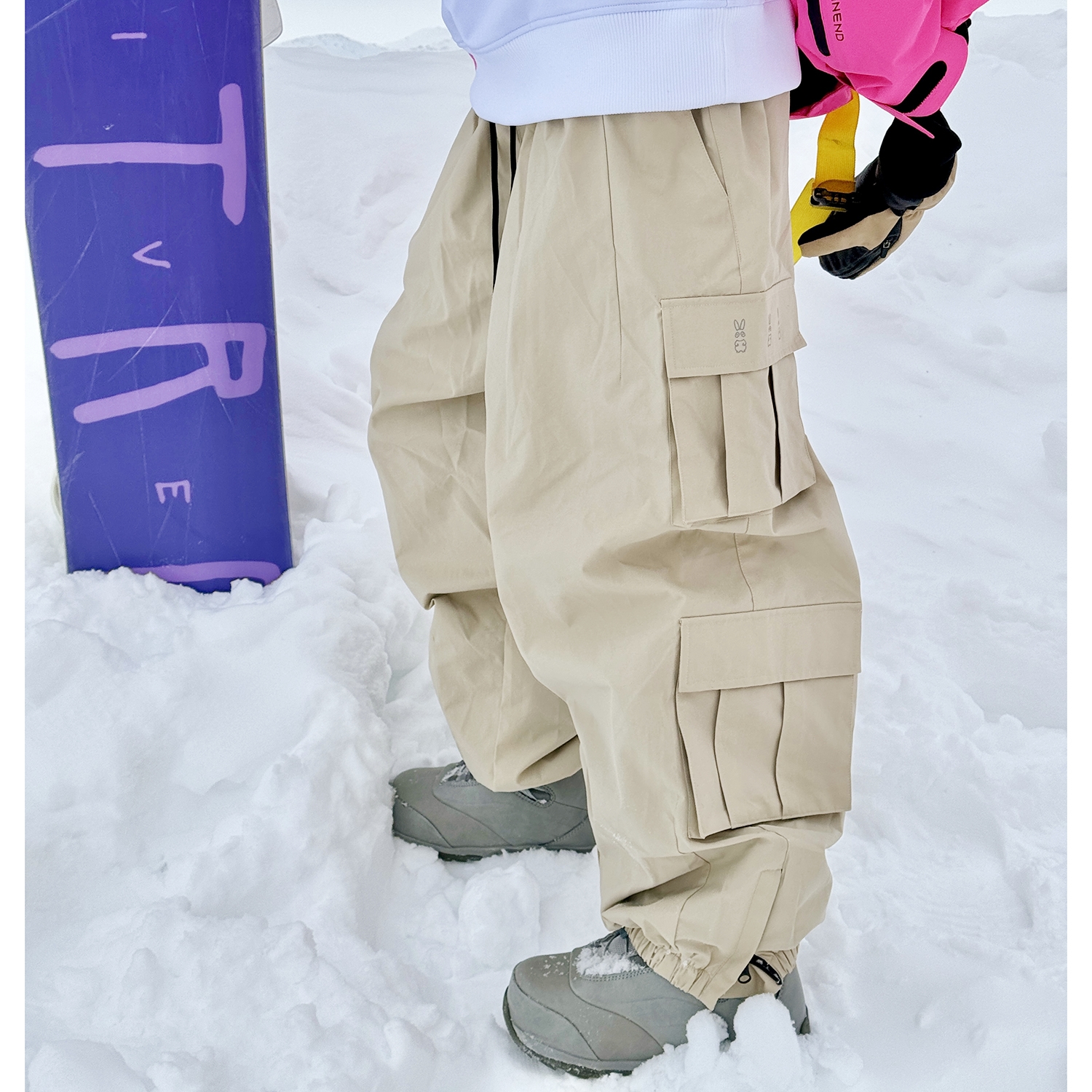 Snowbit冬用の大きいサイズのスノーボードパンツ、男女兼用、ゆったり、厚みがあり、暖かく、防水性と通気性に優れたカップル向け