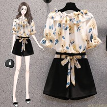 Sandro Moscoloni fashion suit womens summer new cut-age snow-spinning blouse shorts two-piece set