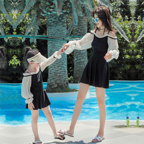 Hot Spring parent-child swimsuit mother and daughter one-piece boxer cute childrens swimsuit long sleeve sunscreen black parent-child swimsuit