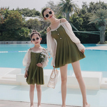 Hot spring new parent-child swimsuit female mother-daughter one-piece skirt boxer pants Childrens long-sleeved sunscreen childrens swimsuit