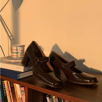 Handmade academic style retro Mary Jane single shoes women high-end atmospheric patent leather high heels