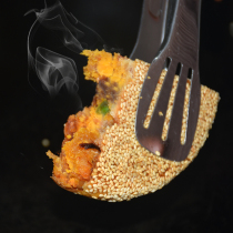 Qiaodun Zhou Xinghao moon cake Zhejiang Wenzhou specialty local tyrant egg yolk meat pine Sesame fresh meat big moon cake 300g