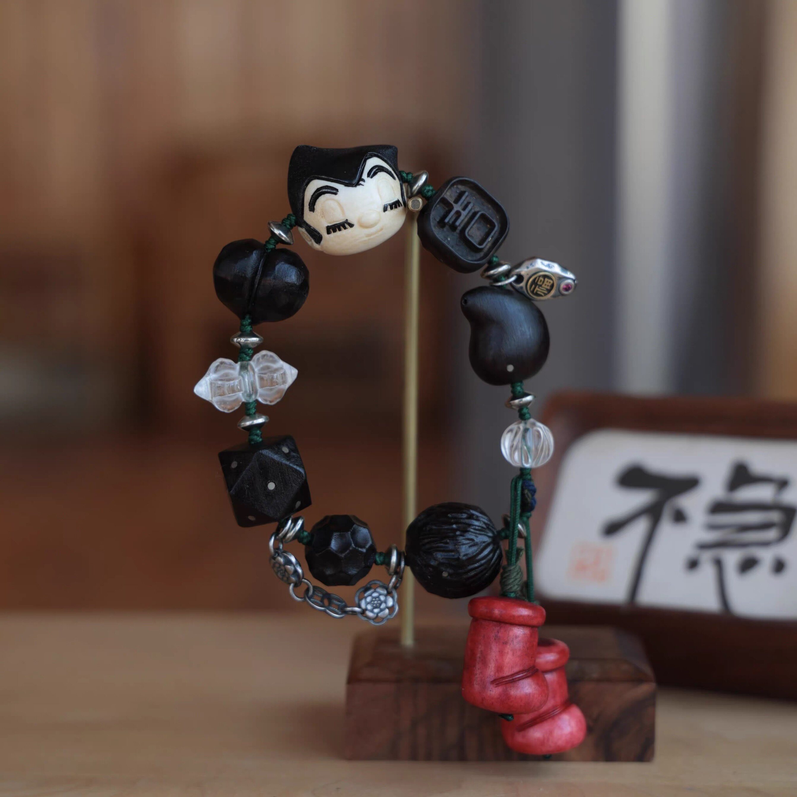 朴拙耐用的大块头古代庶民实用物—18世纪初期鹿角雕牧童卧