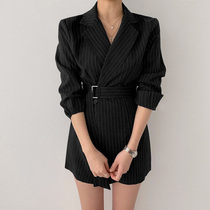 2021 early Autumn New High sense Fashion vertical stripe waist slim suit dress French temperament skirt women