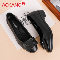Aokang womens shoes Spring and Autumn new soft bottom comfortable mother shoes autumn leather Joker leather shoes womens large size middle-aged single shoes
