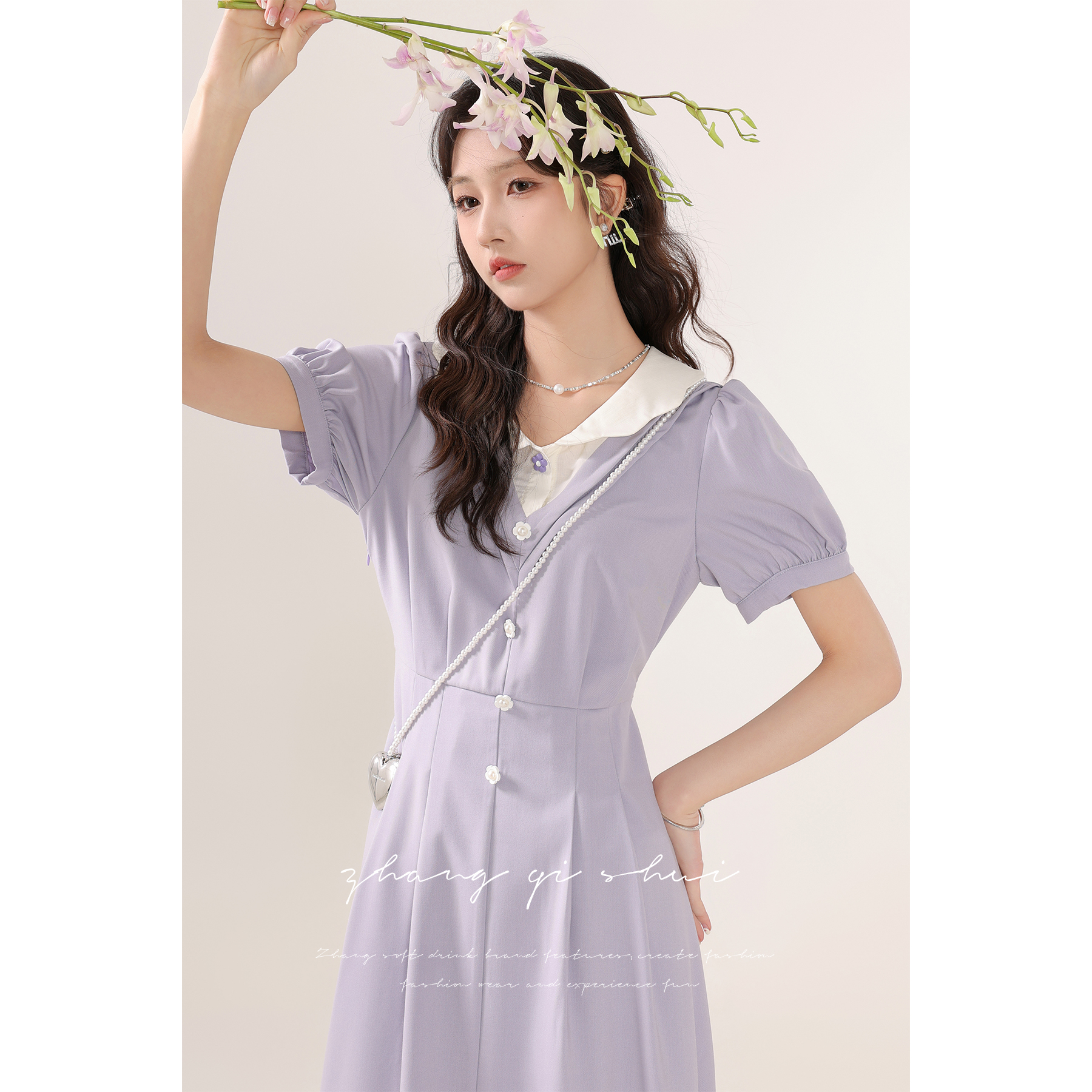 Zhang Sodaの「タロミルクゼリーロール」夏の新しい女性のフレンチパープルの気質デザイン半袖ドレス