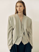  LOWCLASSIC suit vest suit female Ouyang Nana with the same pendant British niche jacket casual suit
