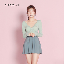 One-piece swimsuit female summer conservative cover belly thin 2021 new hot spring long sleeve student skirt style small chest gathering swimwear